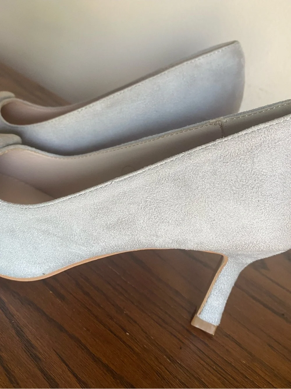 Pointed Toe Heels with Decorative Buckle in Light Gray